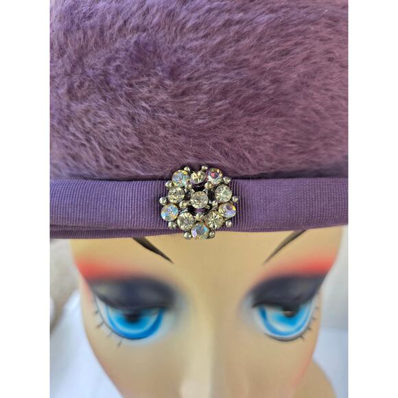 1960s Mr D French Room Lavender Fur Felt Hat | Vintage Rhinestone Pillbox - Picture 9 of 12
